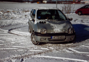 Twingo1 klein.jpg (39984 Byte)